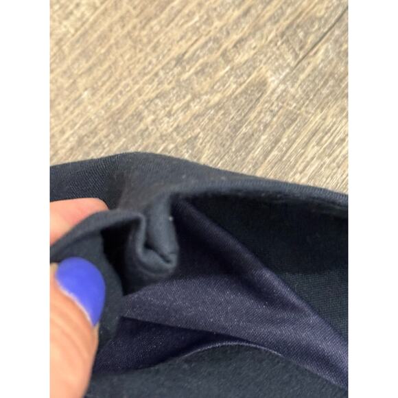 IGIGI Women NAVY Ruffle Skirt 18 Plus - SEE PICS - Picture 3 of 8